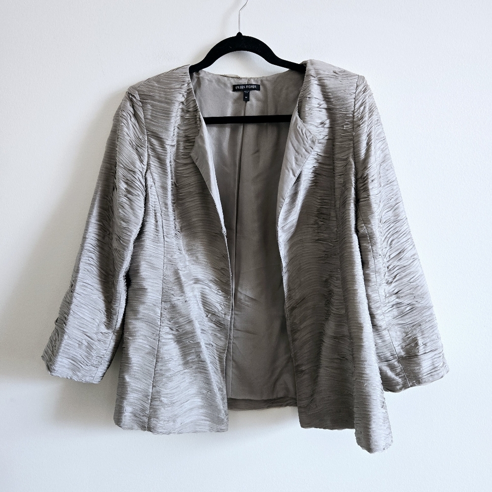 EILEEN FISHER | M 100% Silk Bindu Ripple Texture Blazer Jacket | soft grey